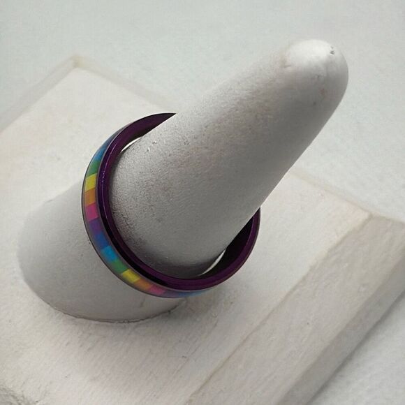 NWOT Size 10 Metallic purple titanium steel band with rainbow enamel - Picture 2 of 5